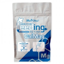 Green House Powder Feeding CalMag 1 ��